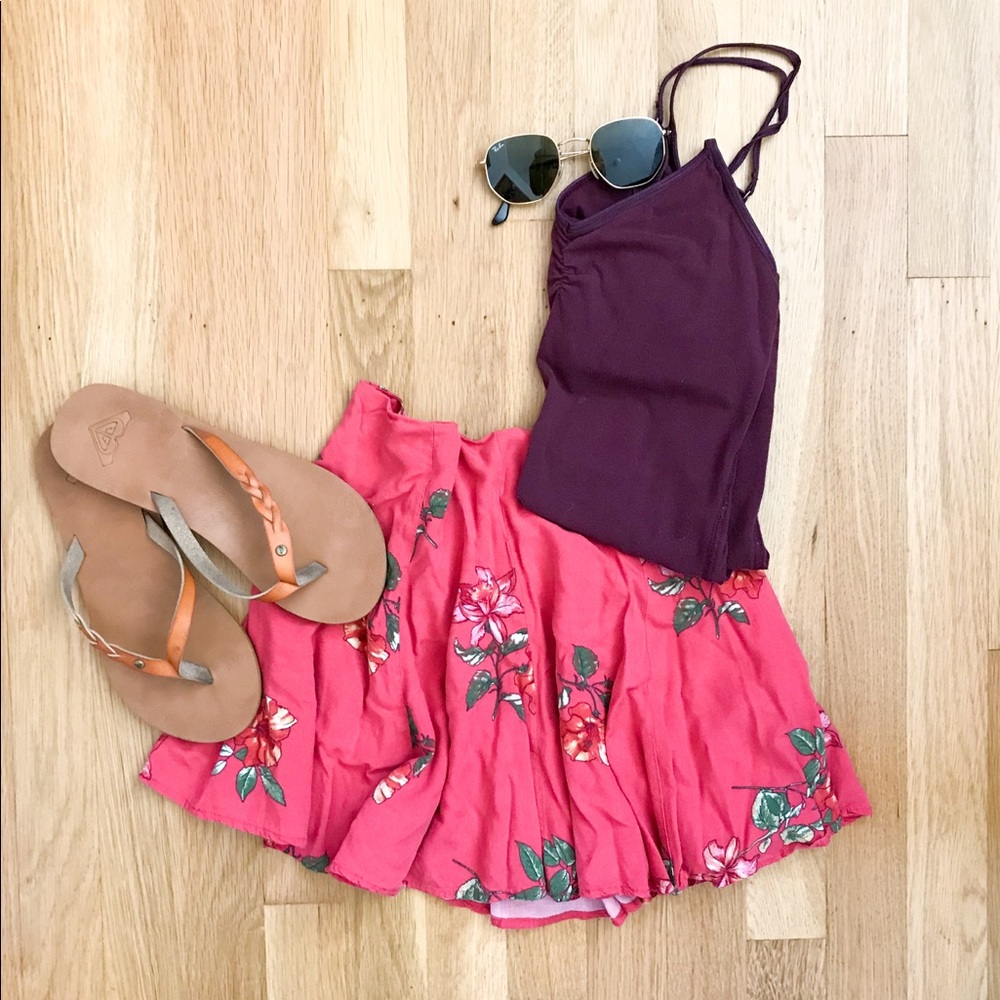 ✨ Forever 21 Floral Skirt ✨